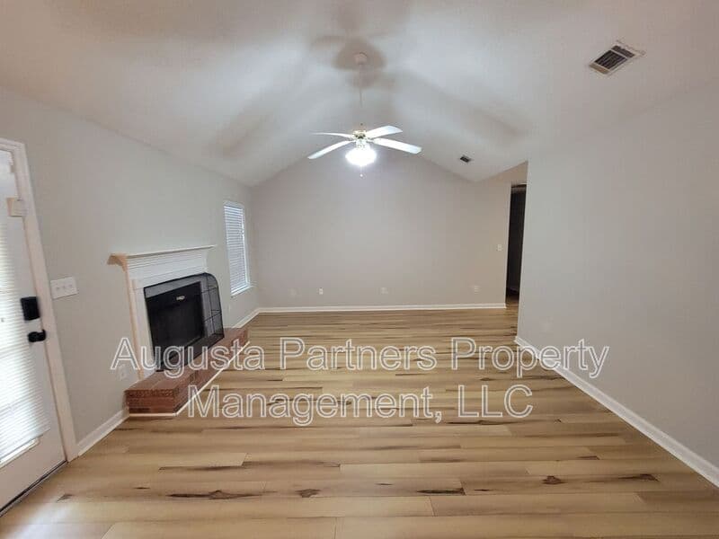 Hephzibah House: 2312 Perot Drive