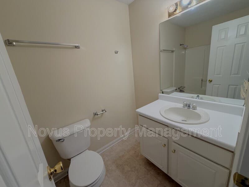 Villa Rica House: 81 Abbotsford Drive