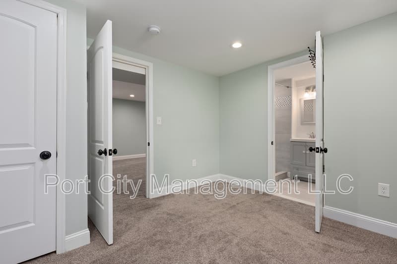 Gwynn Oak House: 7017 Yataruba Drive