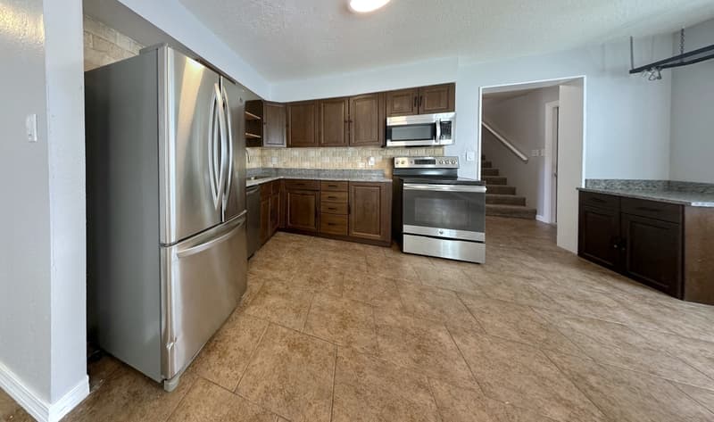 St. Petersburg House: 4367 19th Street North