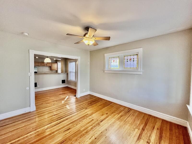 St. Louis Condo: 1533 McCausland Avenue