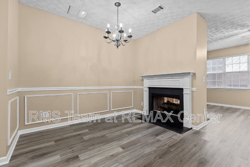 Flowery Branch Townhome: 4932 Vireo Dr