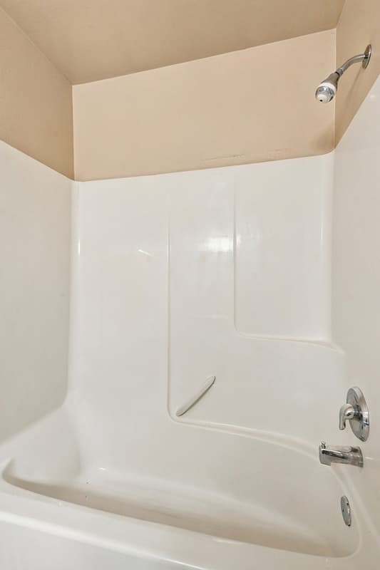 Post Falls House: 800 North Regal Court
