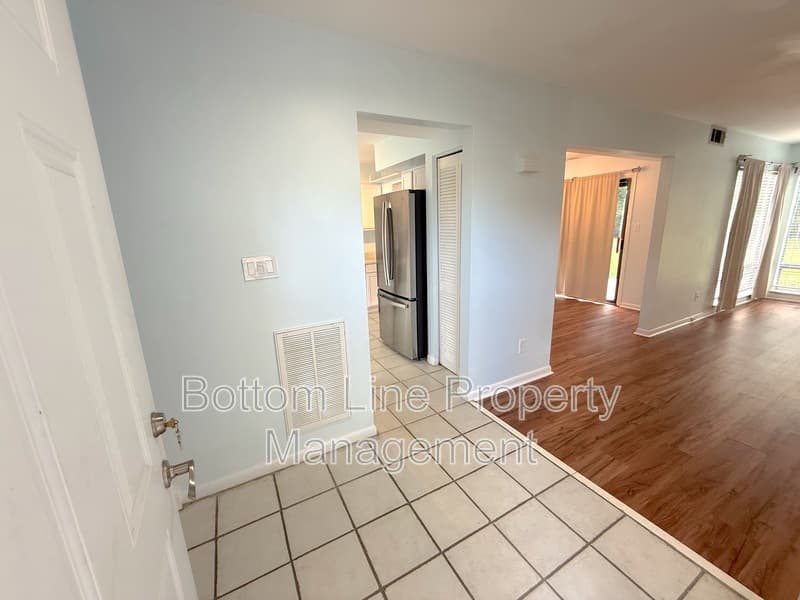 Charlotte Townhome: 7838 Hummingbird Ln