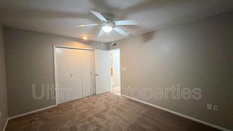 Sun City House: 10814 West Saratoga Circle