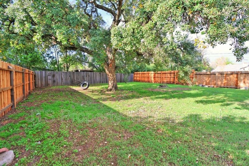 Sacramento House: 2733 Marilona Drive