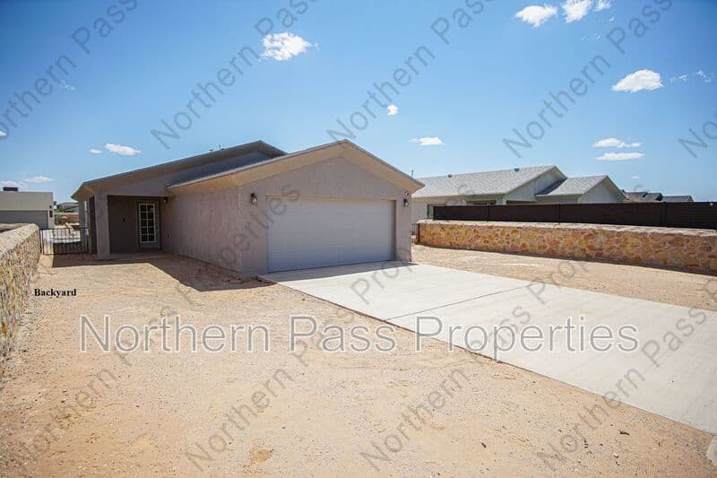 El Paso House: 14913 Tierra Isaiah