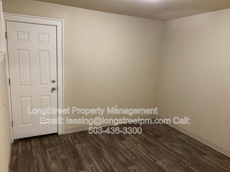 Corvallis Apartment: 204 NW 17th Street