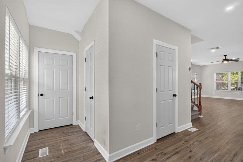 Portsmouth House: 242 Webster Ave