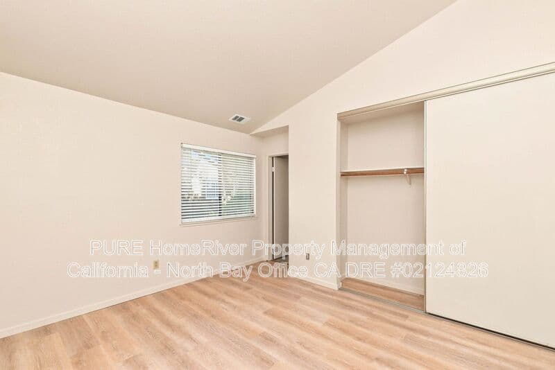Santa Rosa Condo: 2518 Westberry Dr