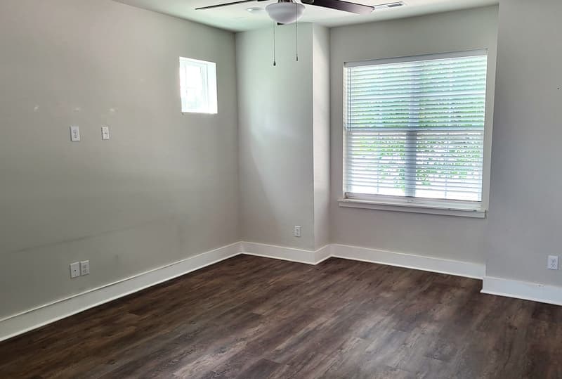 Wake Forest Condo: 861 South Franklin Street