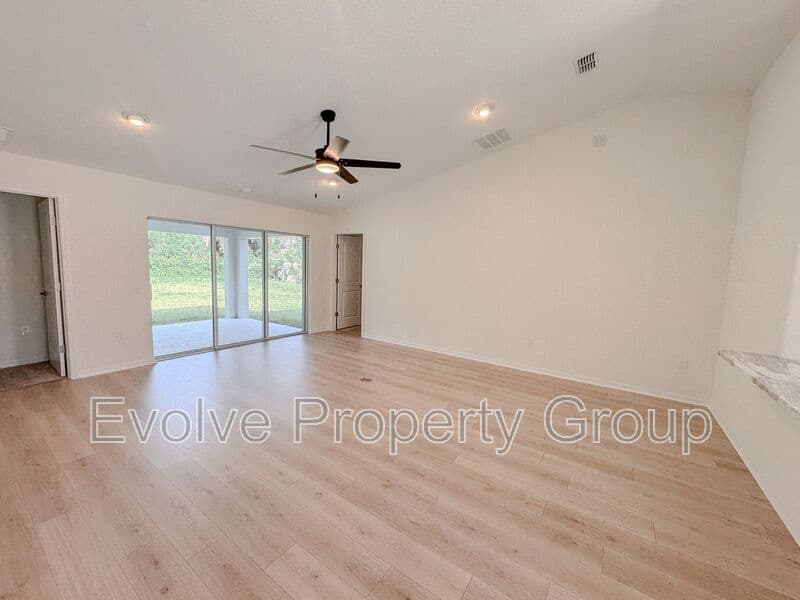 Palm Coast House: 6 Pickcane Lane