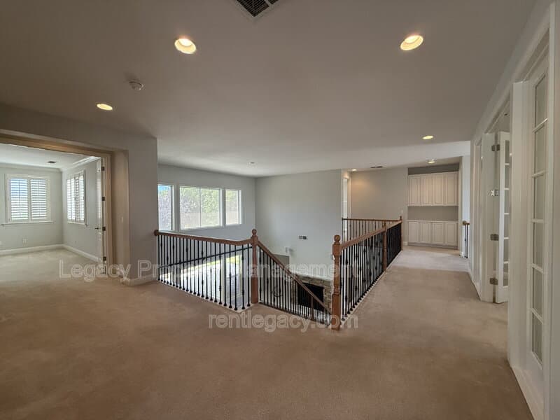Roseville House: 8843 Latigo Court