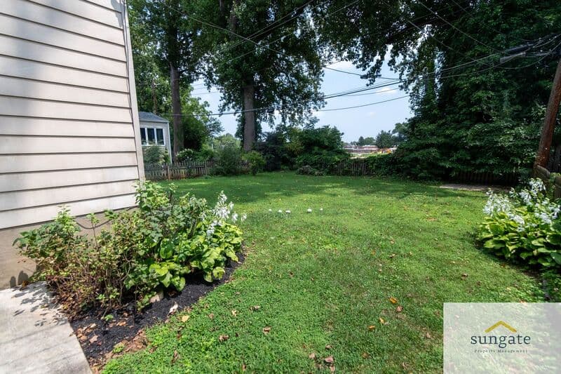 Baltimore House: 7023 Concord Rd