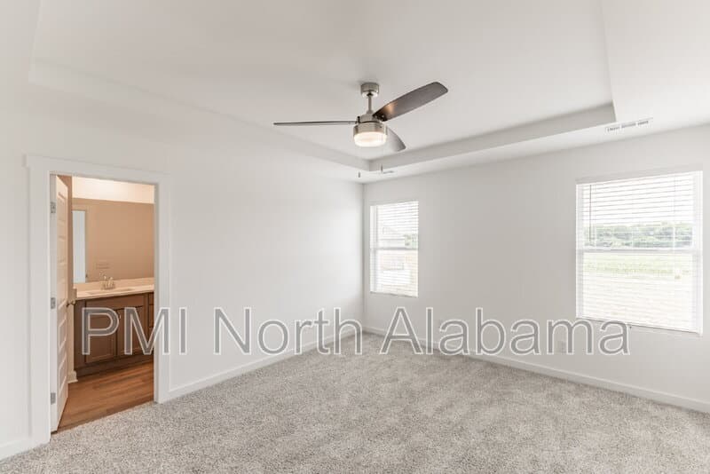 Huntsville Townhome: 7580 Discovery Point Drive Northwest