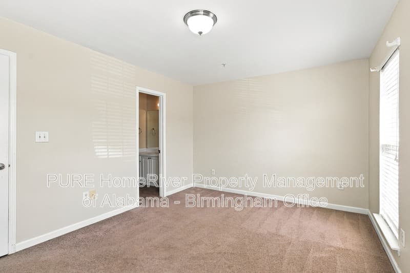 Alabaster House: 206 Park Village Circle