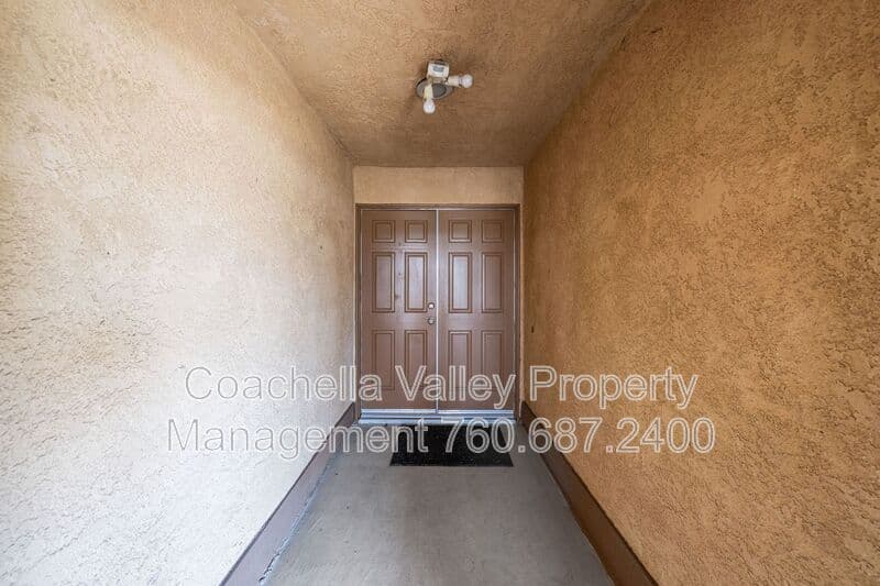 Palm Desert House: 43922 Warner Trail