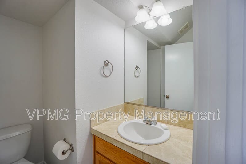Vancouver Townhome: 2839 NE Stapleton Rd