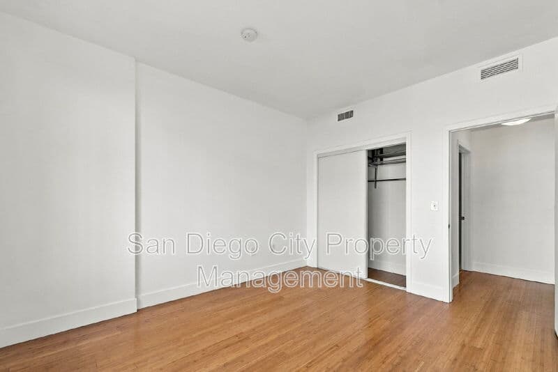 San Diego House: 530 K Street