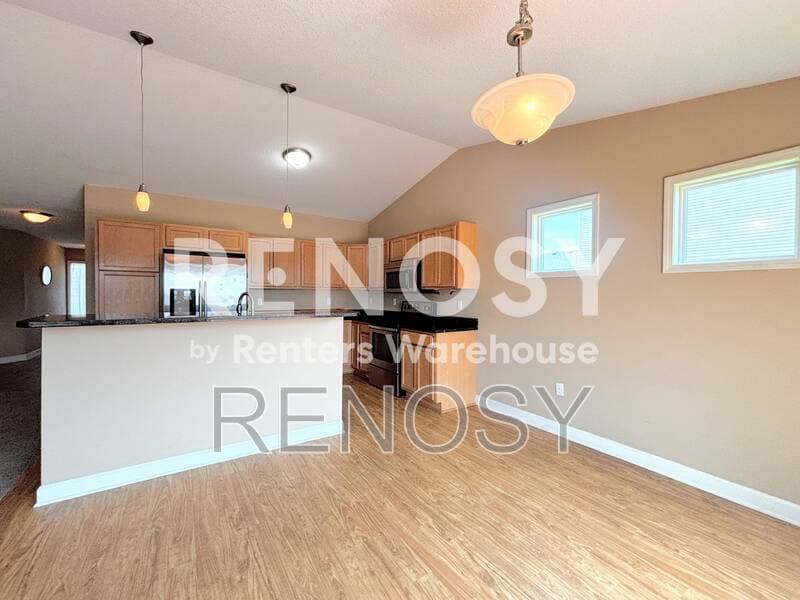 West Des Moines House: 8228 Dakota Drive