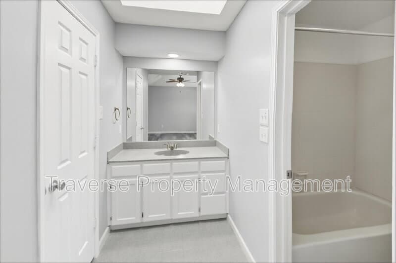 Fort Worth Condo: 7806 Laver Ct