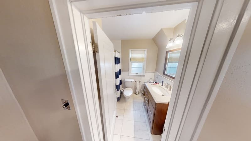 Ann Arbor House: 811 Rose Avenue