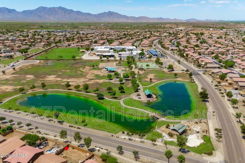 Laveen House: 6308 South 69th Glen