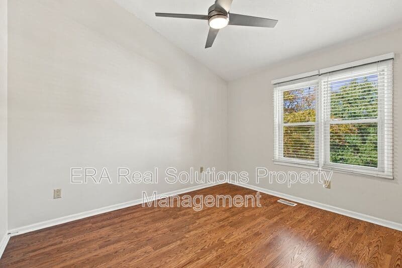 Cincinnati House: 2126 Gilbert Ave.