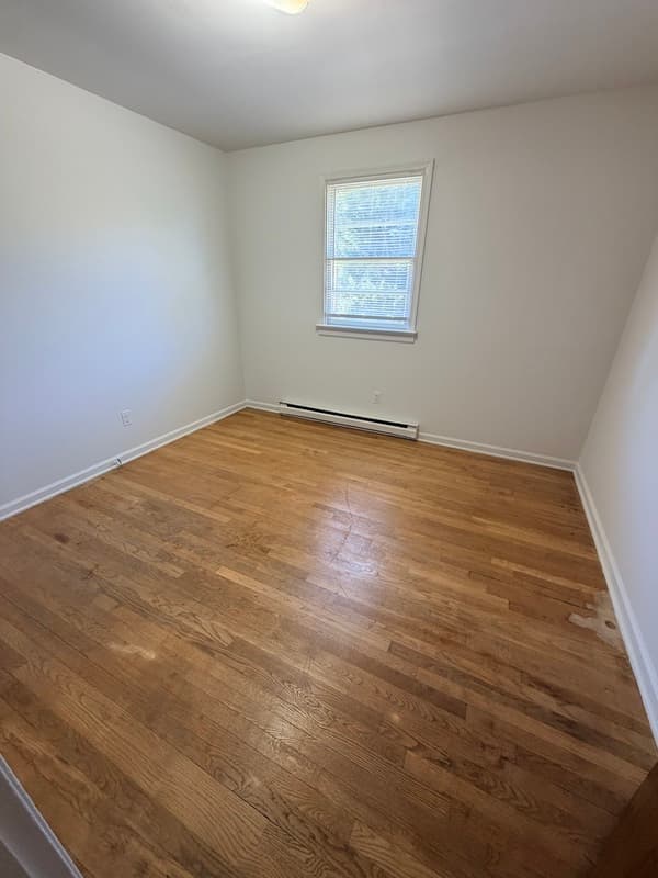 Richmond Condo: 3215 Meadowbridge Rd