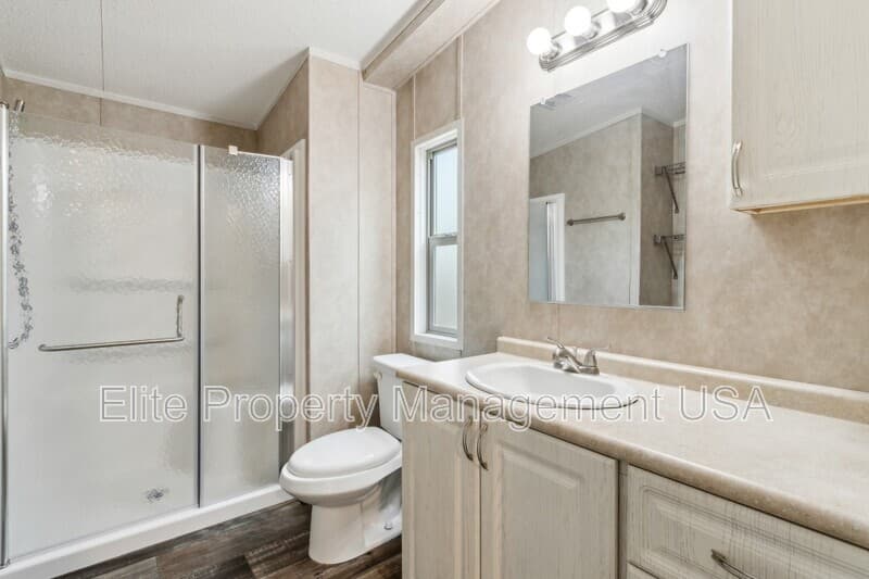 Gainesville House: 3530 Suggs Road