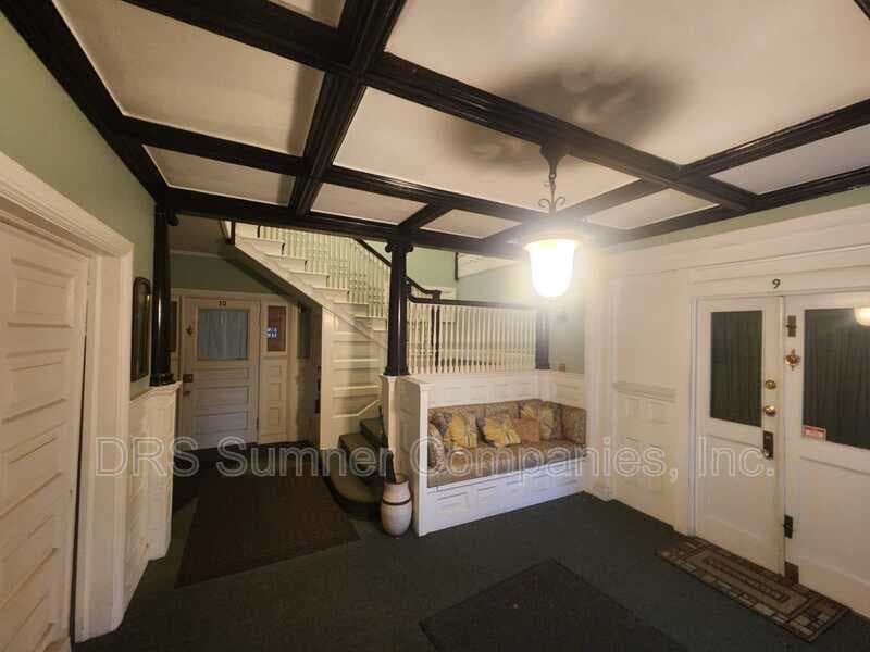 Baltimore Condo: 5440 Frederick Avenue - 2