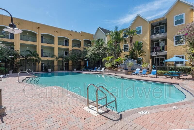 Tampa Condo: 1910 E Palm Ave #8111