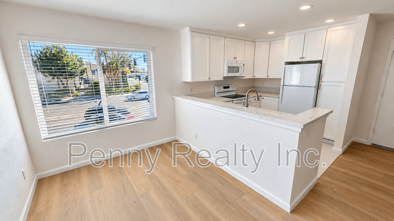 San Diego Condo: 8756 Mira Mesa Blvd