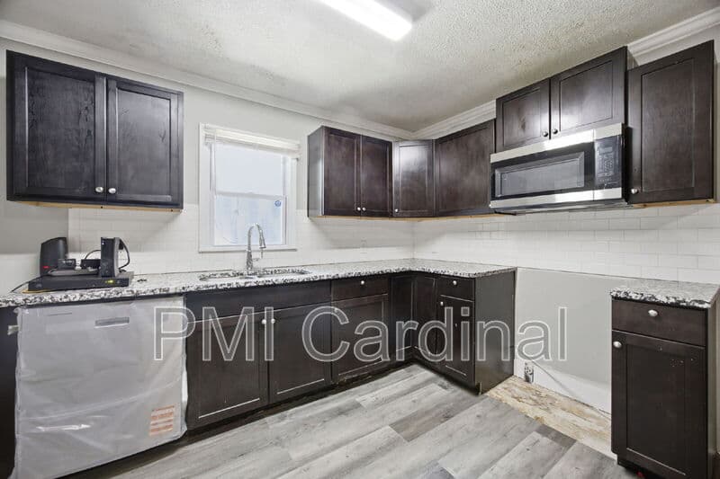 Charlotte House: 2320 Olando St