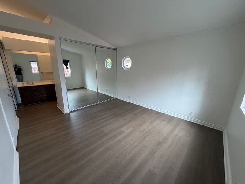 San Diego House: 7110 Caminito Zabala