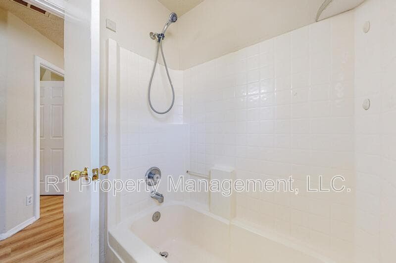 Rio Rancho House: 3473 Martin Meadows Drive Northeast