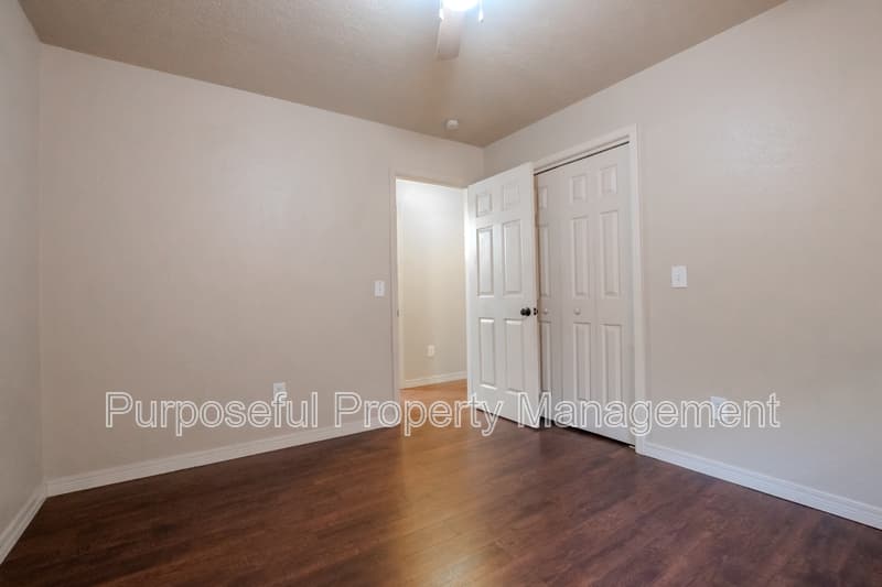 Norman House: 202 Stanton Drive
