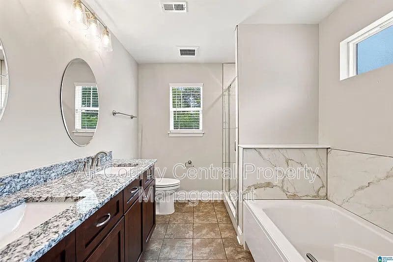 Bessemer House: 3870 Barton Lane