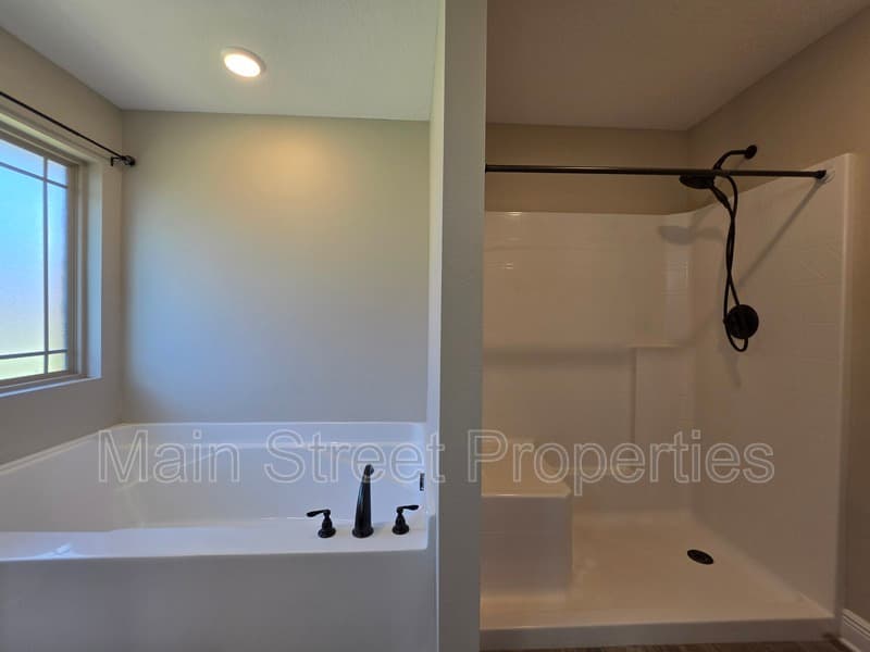 Milton House: 8839 Longmont Way