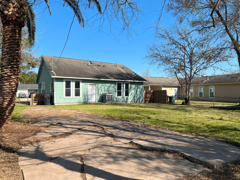 Houston House: 5030 Marietta Lane