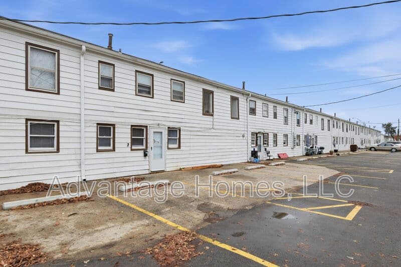 Belton Condo: 1015 N Scott Avenue #10