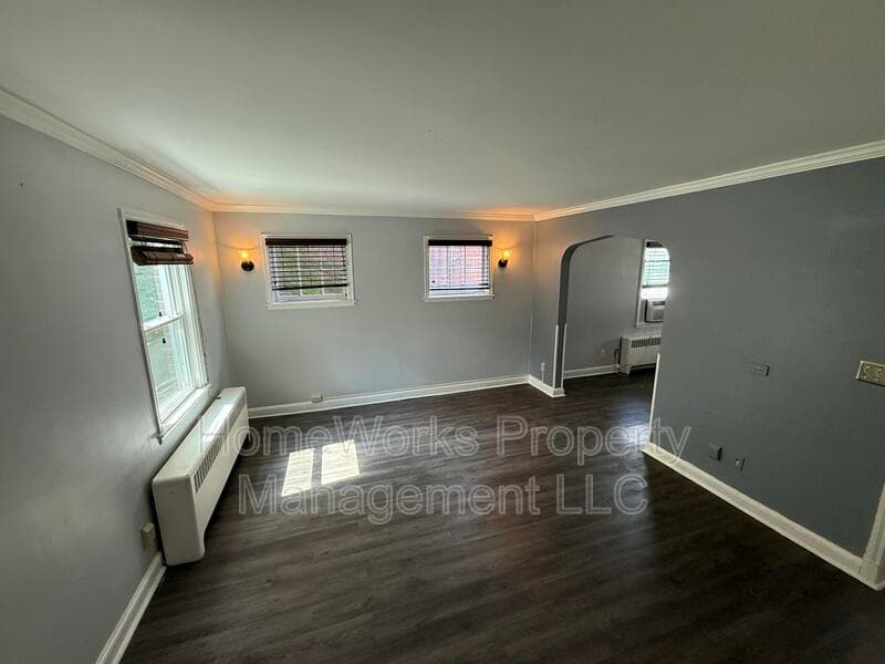 Catonsville House: 125 Cherrydell Road