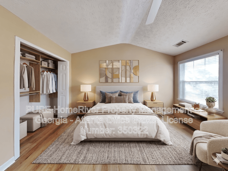 Alpharetta House: 1155 Winthrope Chase Dr
