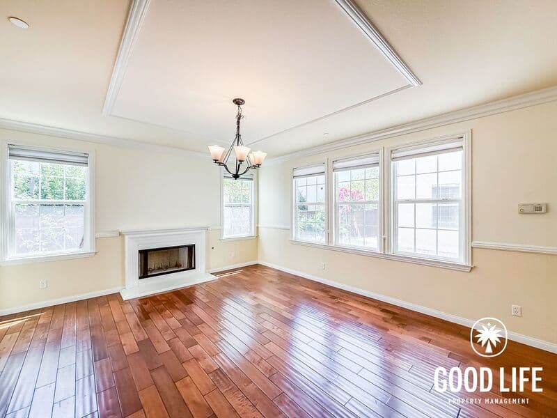 San Diego House: 17351 4S Ranch Pkwy