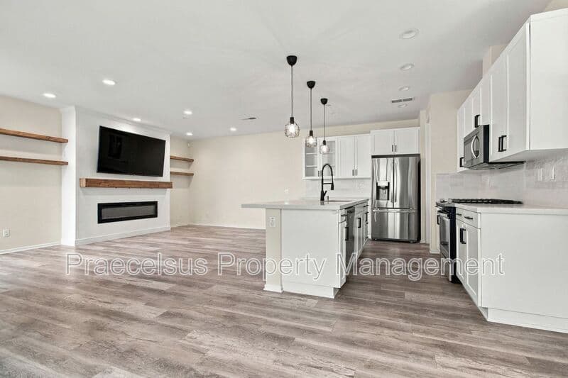 Chula Vista House: 1427 Ortega St