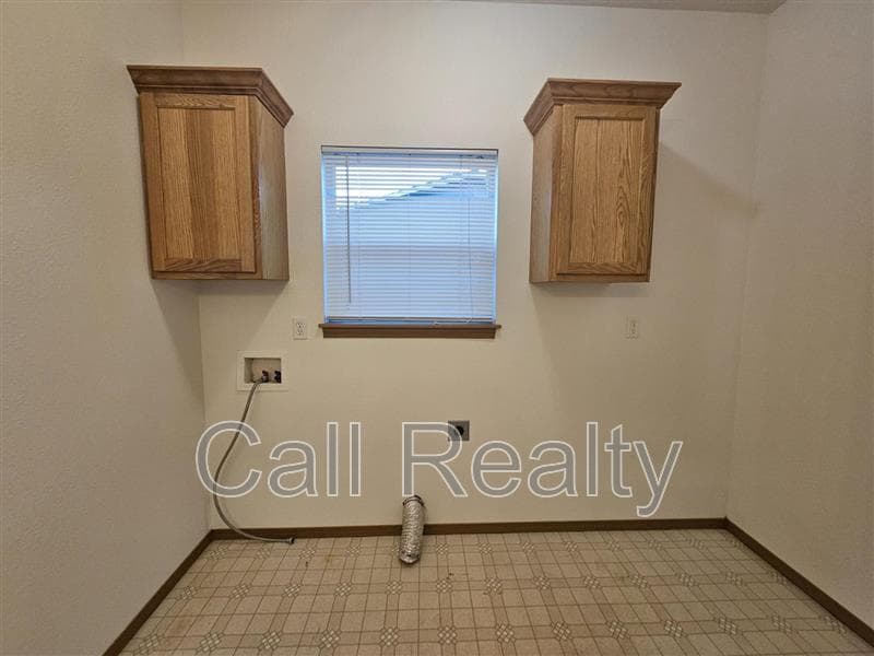 Airway Heights Condo: 823 S Russell St