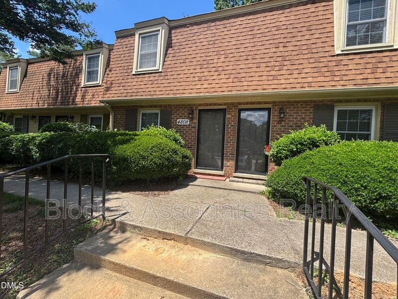 RALEIGH House: 4808 BLUE BIRD CT D