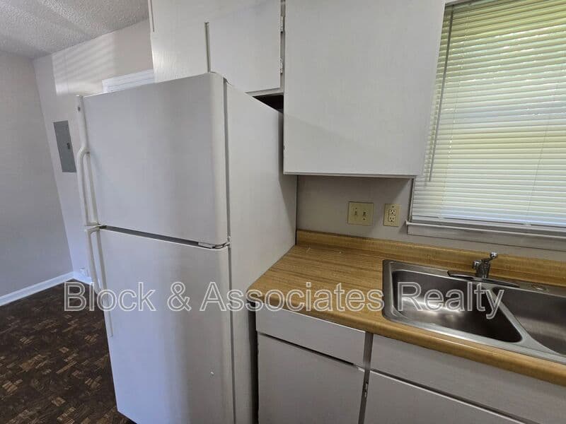 Thomasville Condo: 115 College Street