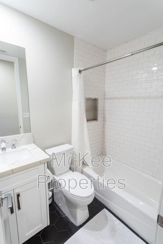 Imperial Beach House: 157 Donax Avenue