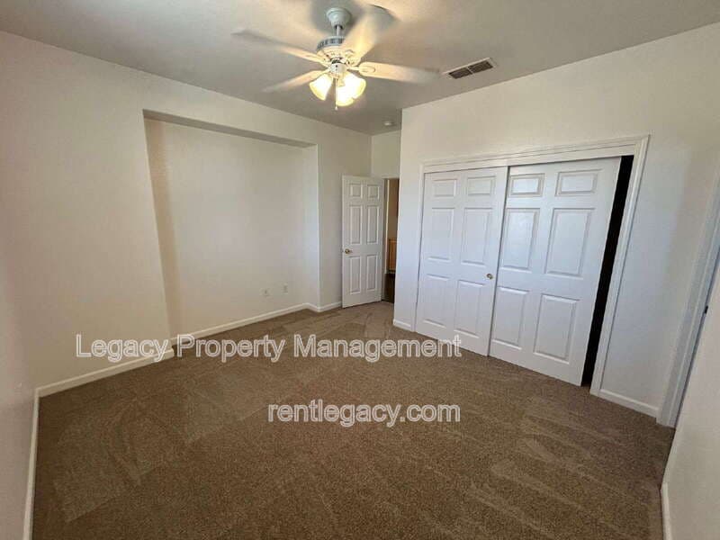 Fairfield House: 5085 Lockie Ln